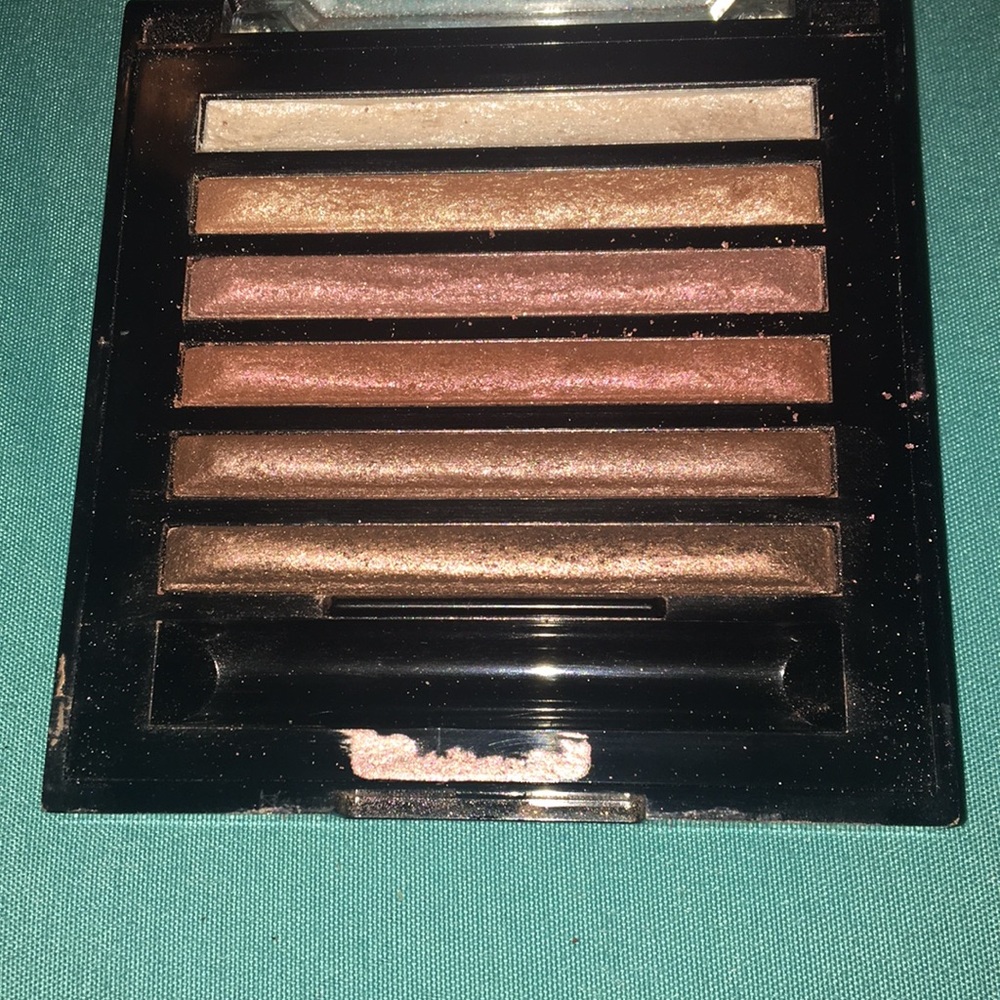 Eyeshadow